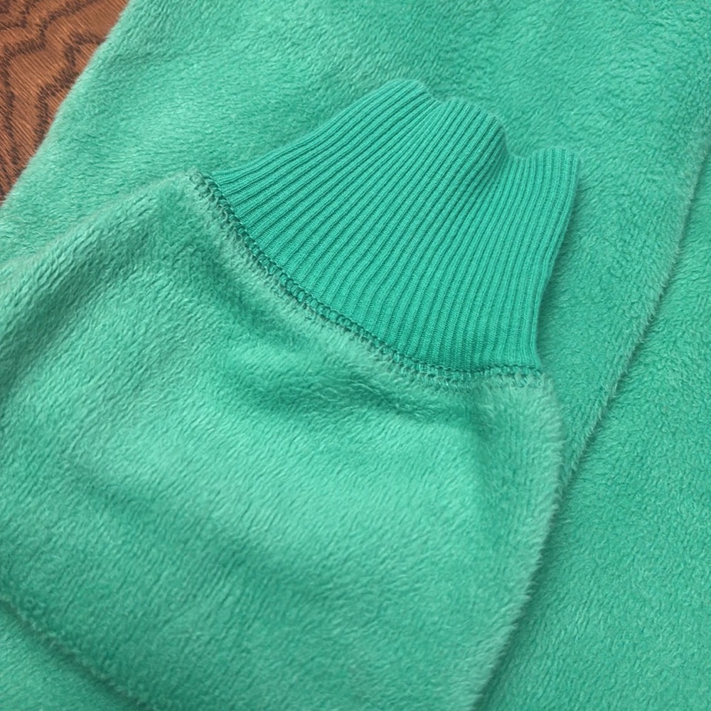 AERIE Fuzzy Green Sweater - Picture 5 of 10